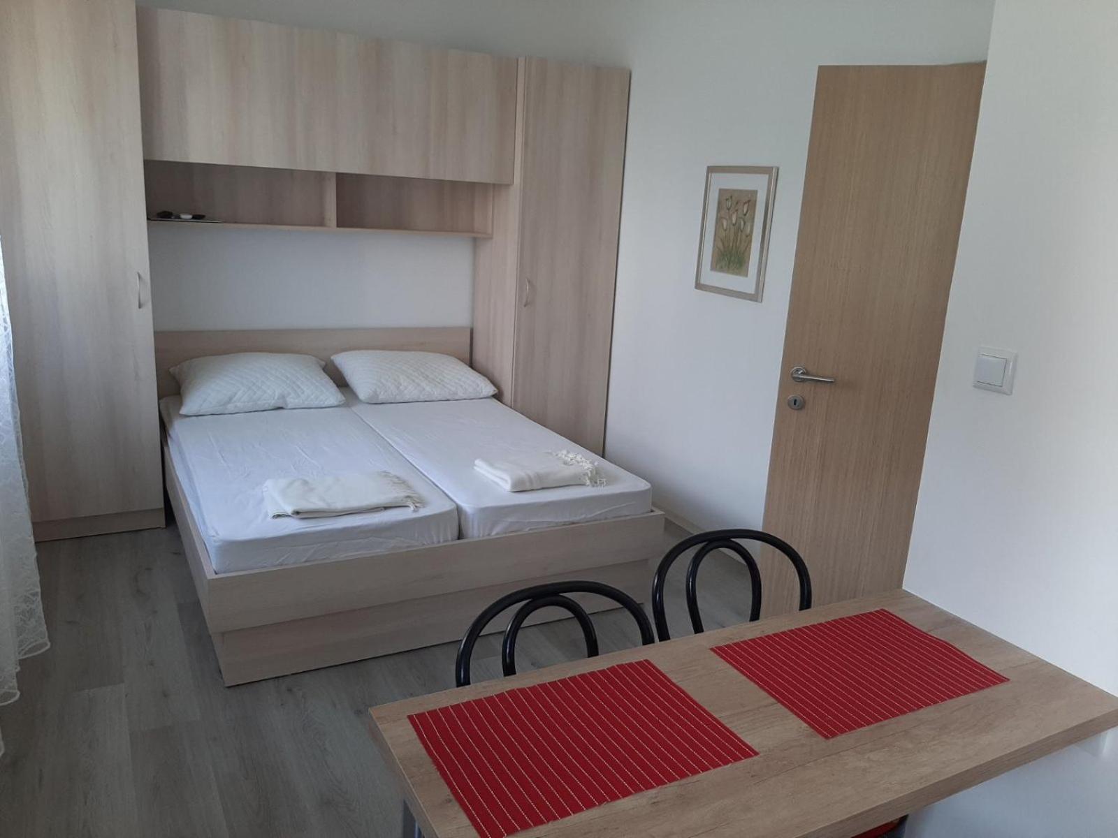 Apartments Medici Zaostrog Εξωτερικό φωτογραφία